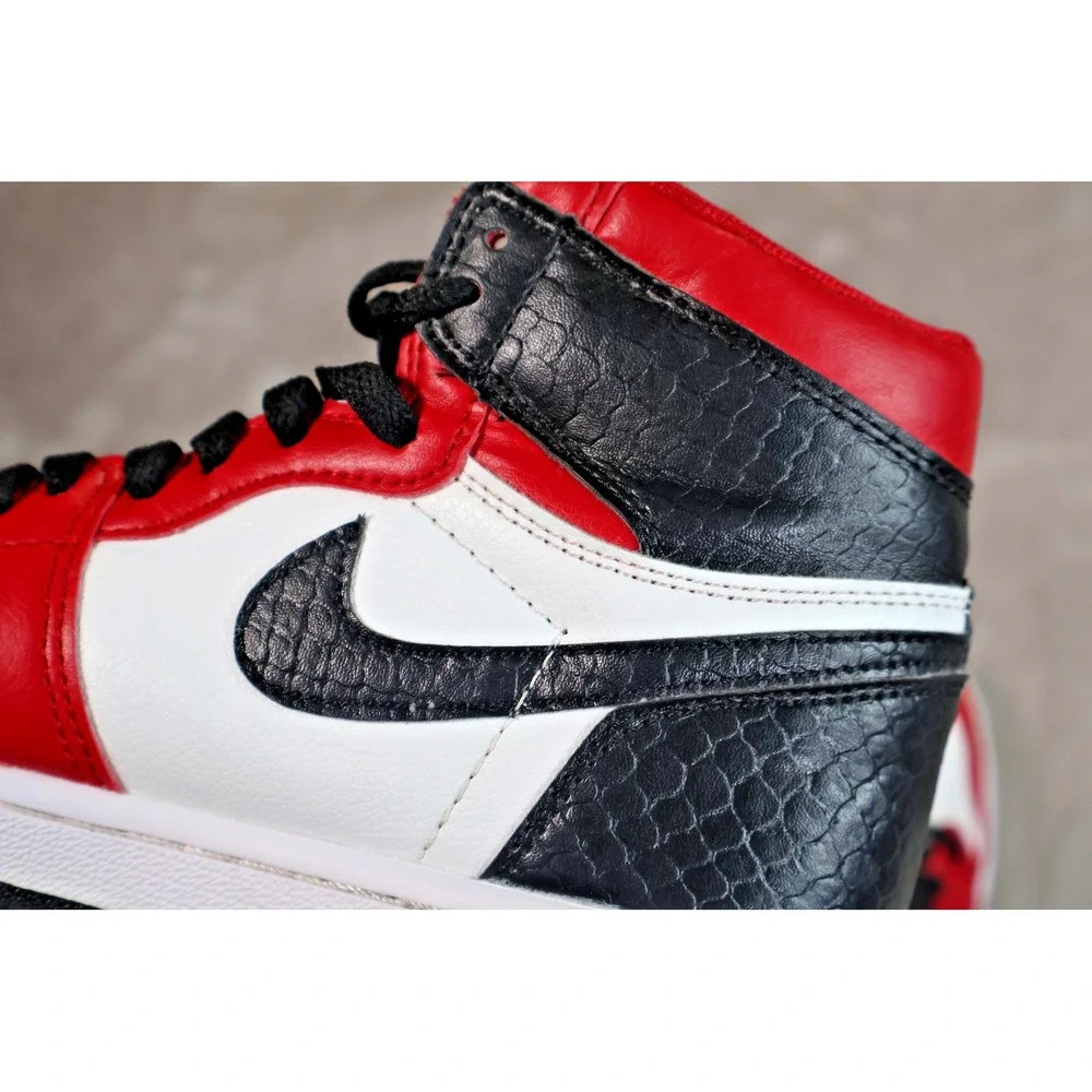 Nike Air Jordan‎ 1 Shoes Mens Size 7 Red White Black Satin Snake CD0461-601